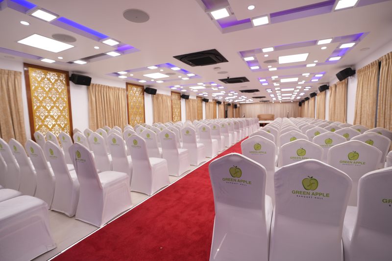 Chairs along the red carpet
