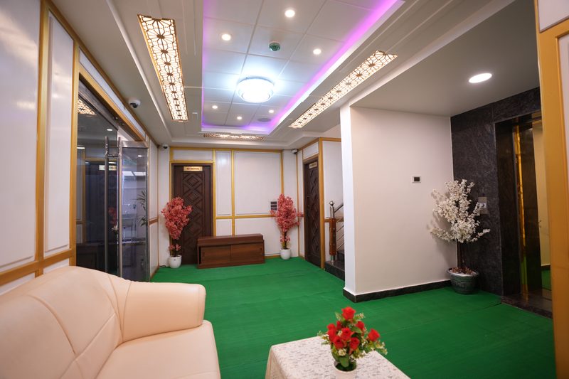 Ground-floor lounge