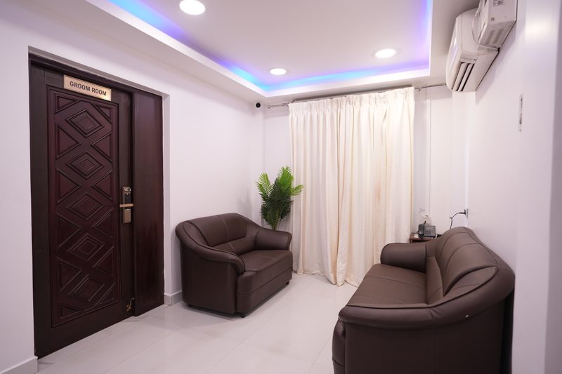 Lounge sofas, corner view